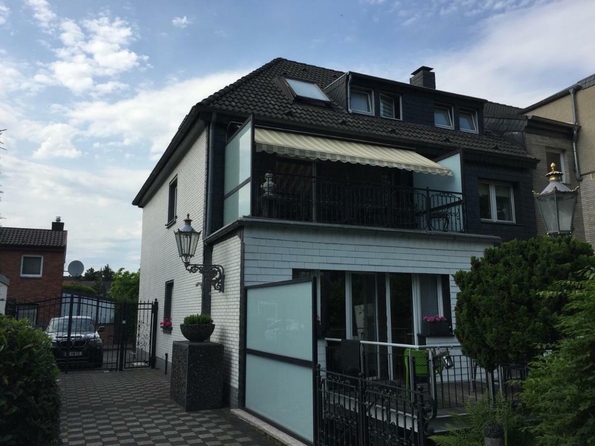 Messewohnung Duesseldorf Esterno foto