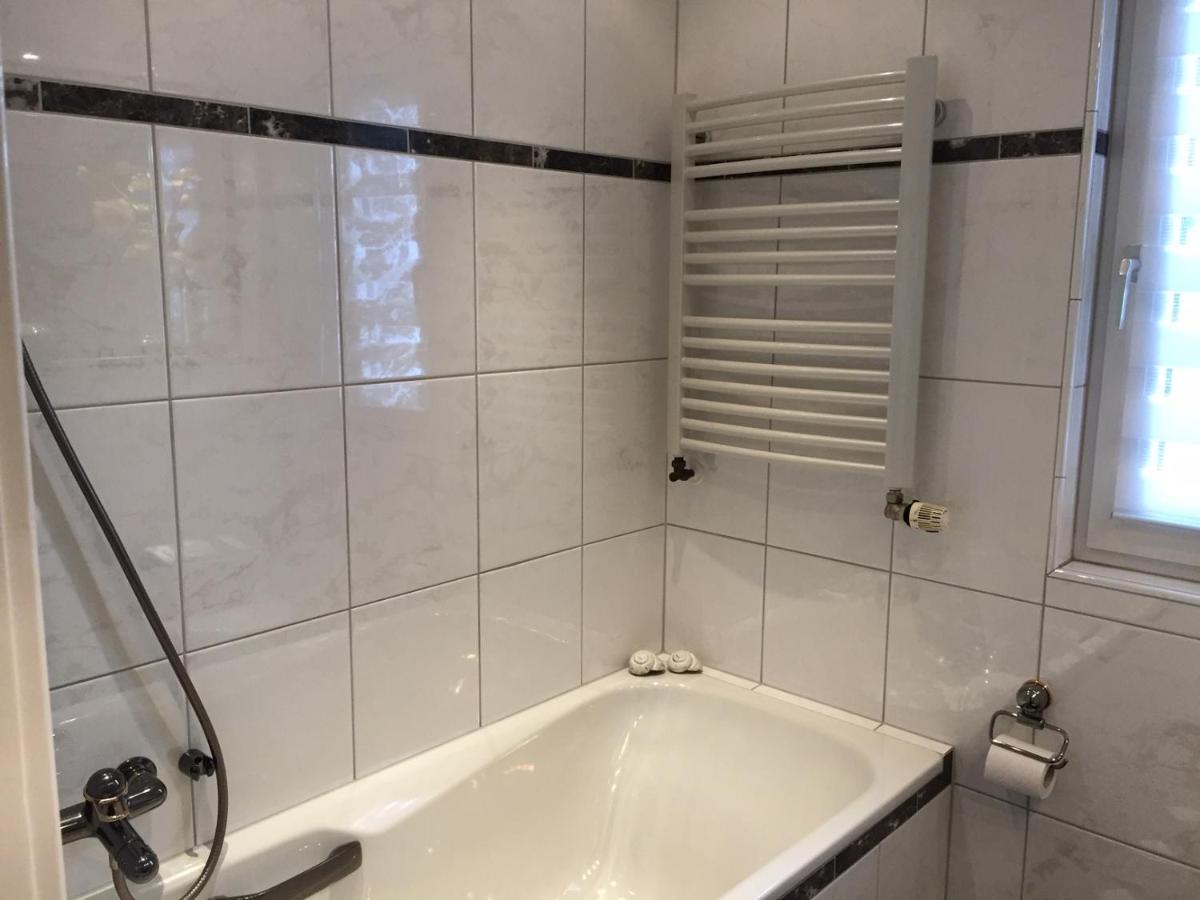 Messewohnung Duesseldorf Esterno foto
